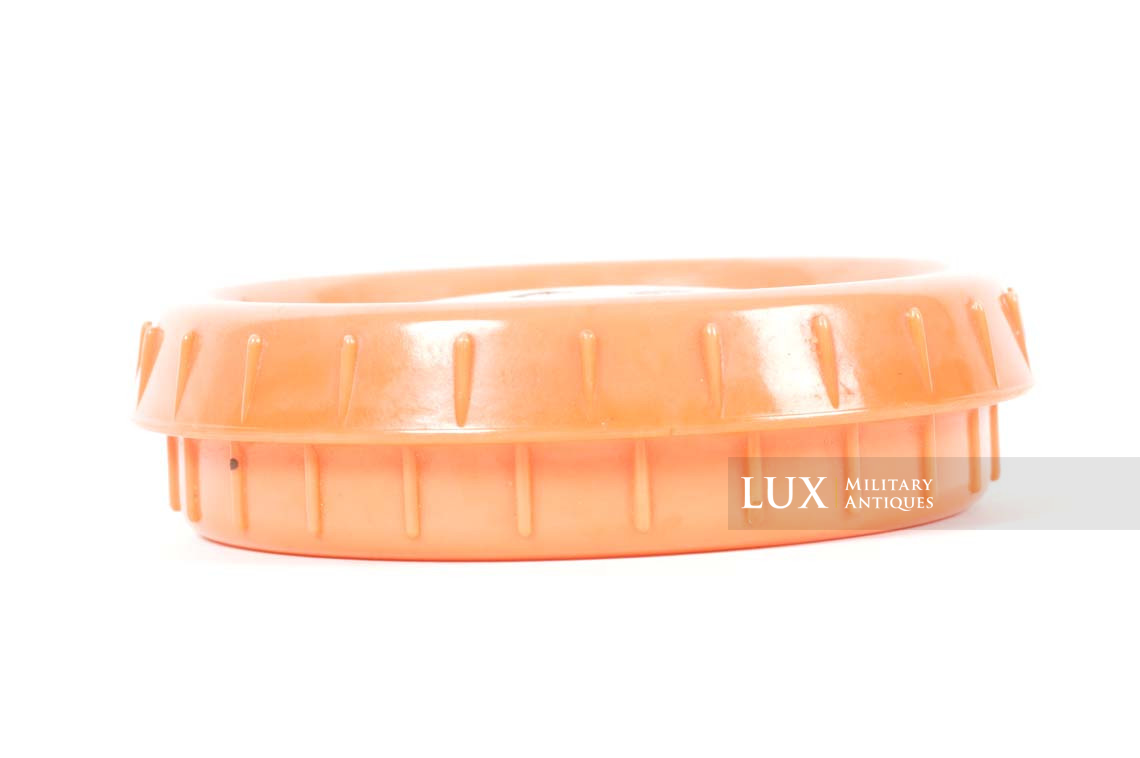 German orange bakelite butterdish - Lux Military Antiques - photo 10