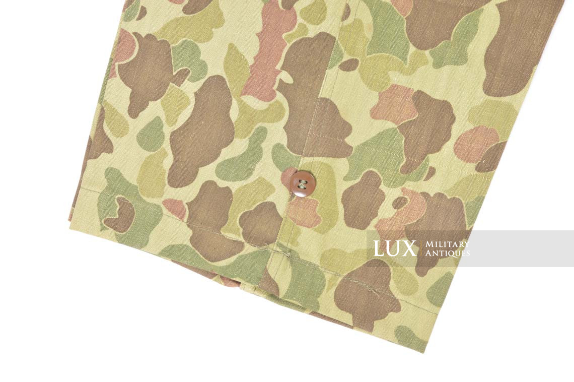 Unissued US Army issued « HBT » camouflage combat trousers, « 34x31