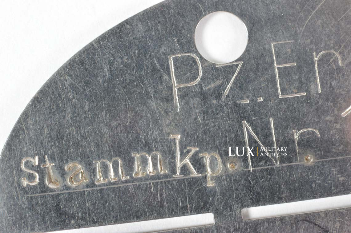 Coins de col de blouson Panzer Heer et plaque d’identité, « Pz. Ers. Abt.5 » - photo 14