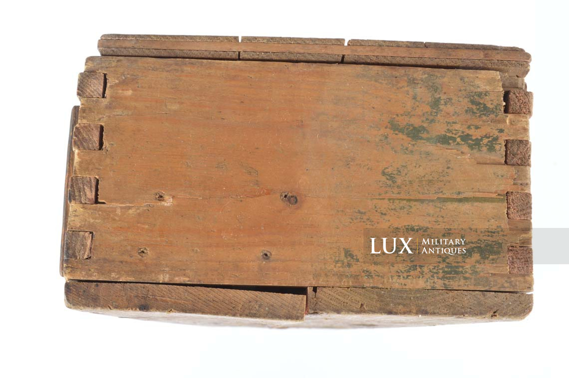 Caisse à munitions de Panzerschreck camouflée trois tons, « Normandie » - photo 37