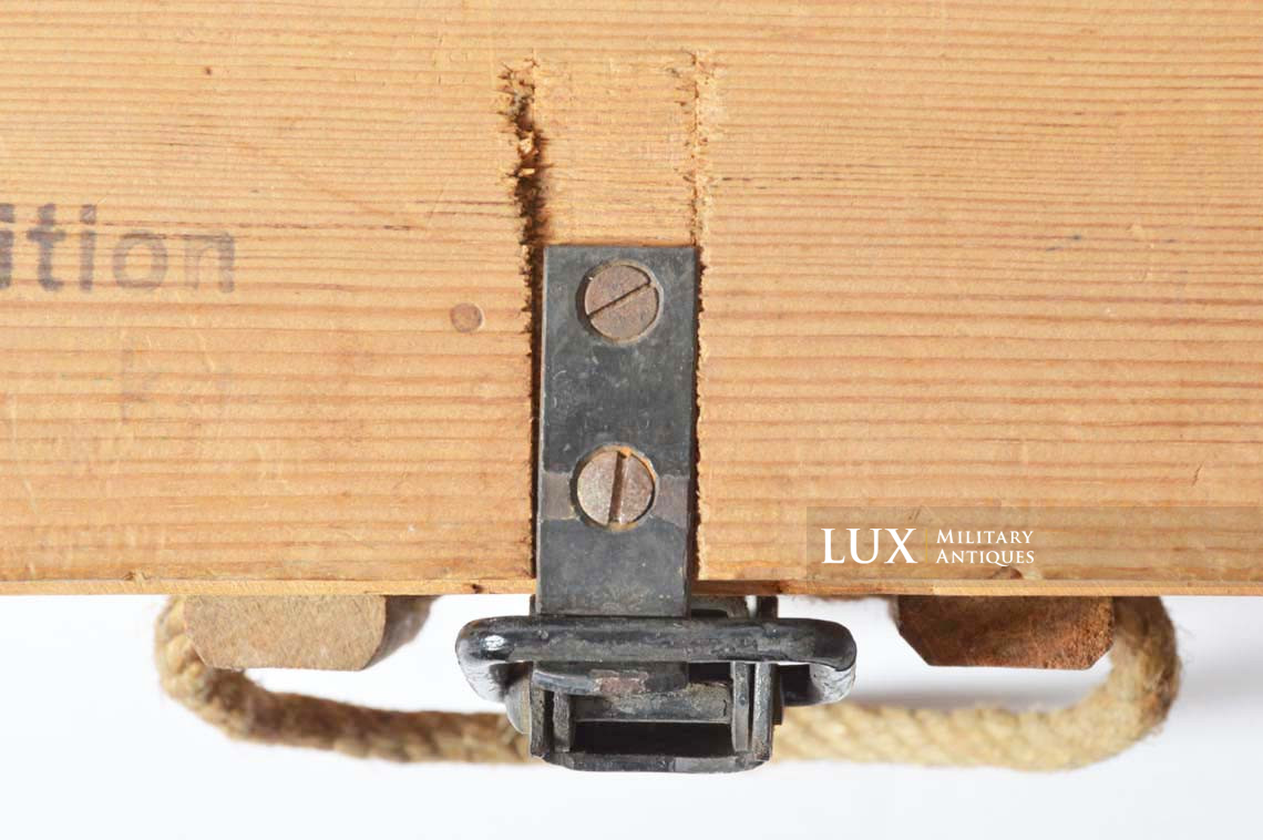Caisse allemande fin de guerre de 900 cartouches 7.92mm, « Patronenkasten 900 » - photo 9