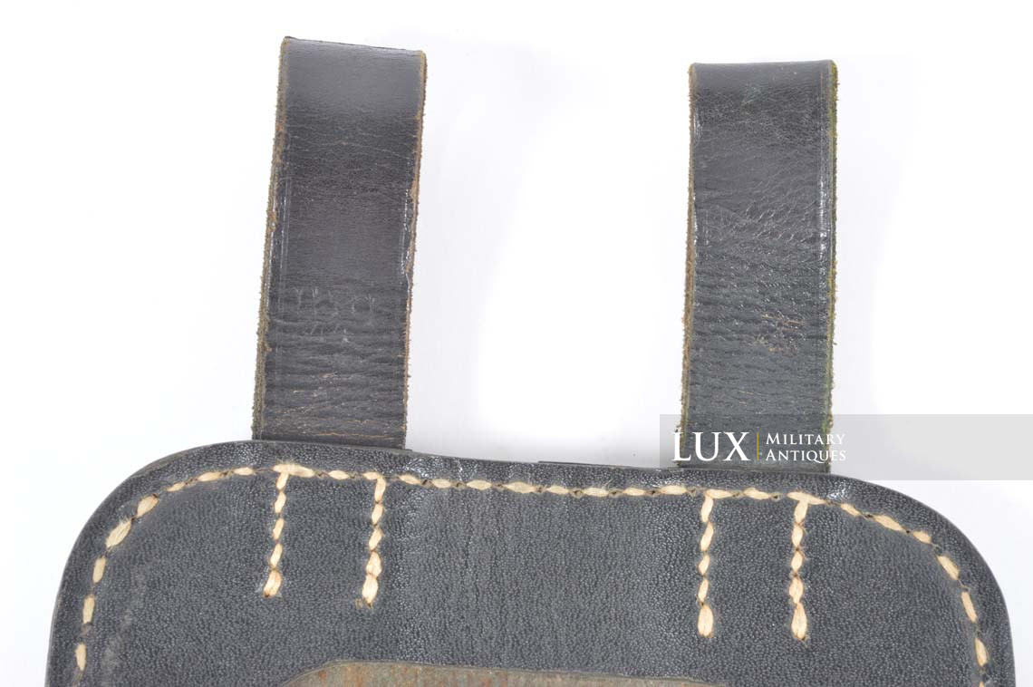 Porte pelle allemand en carton pressé noir, « jhg44 » - photo 7