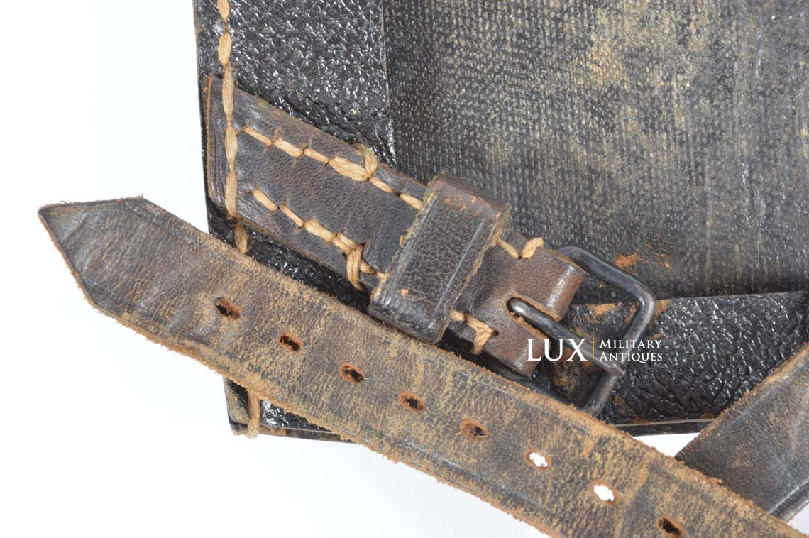 Porte pelle allemand en carton pressé noir, « jhg44 » - photo 11