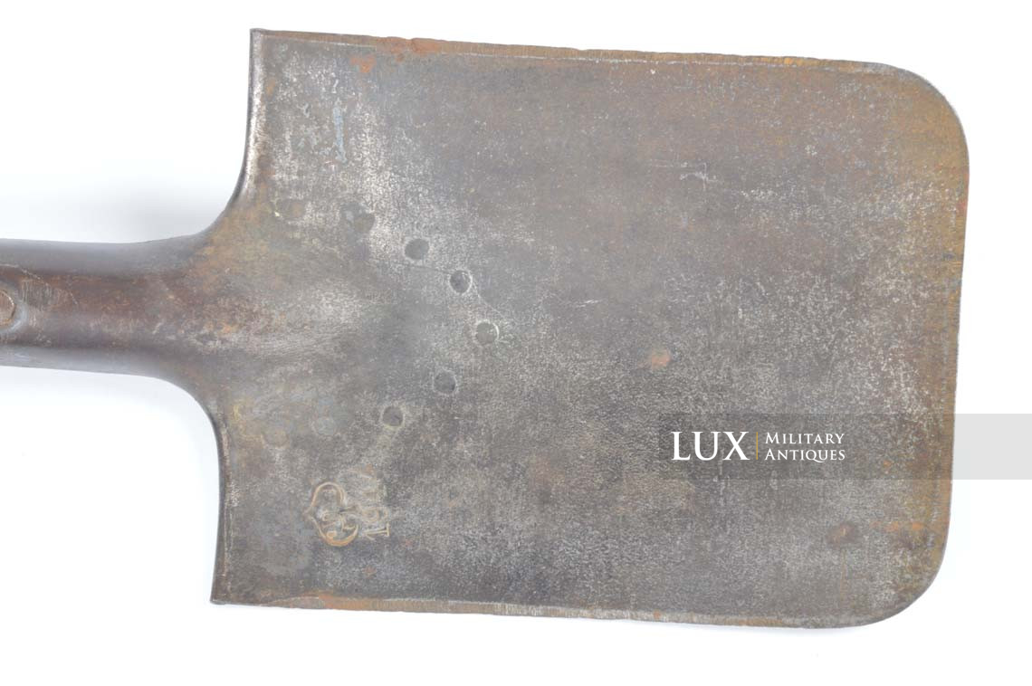 Late-war German entrenching tool, « 1944 » - photo 8