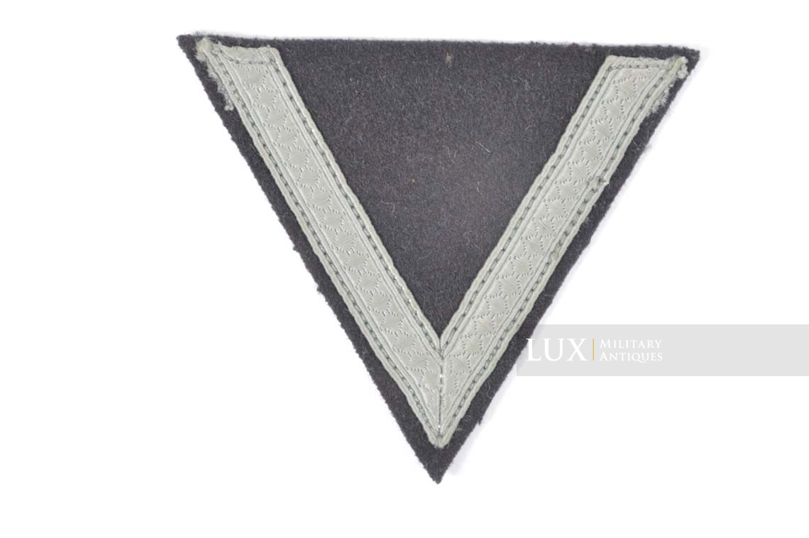 Waffen-SS late-war rank chevron, « Sturmann » - photo 4