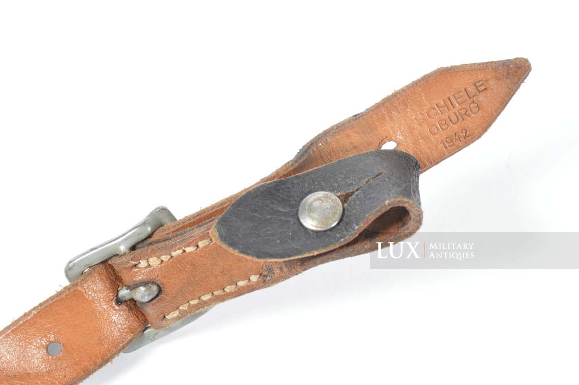 Jugulaire de casque allemand, « G. SCHIELE LOBURG 1942 » - photo 10
