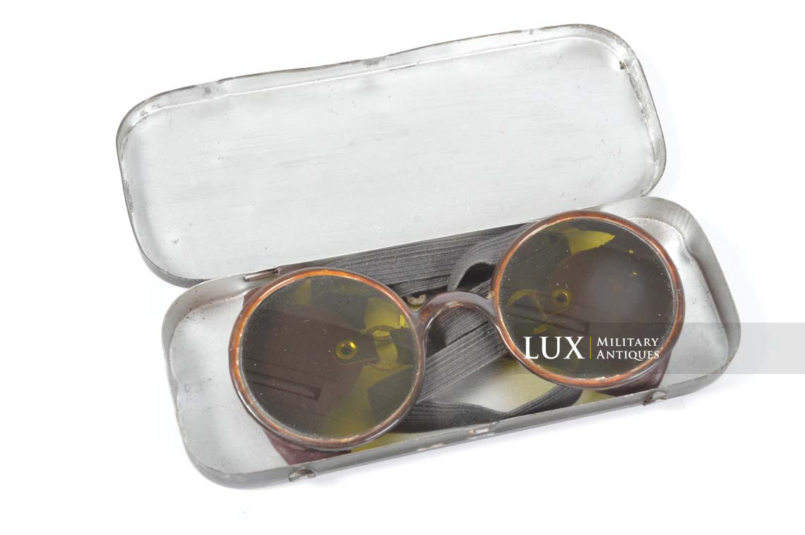 Lunettes solaires allemandes réglementaires « Carl Zeiss / Umbral » - photo 7