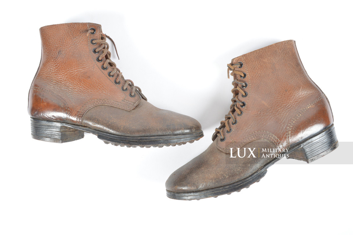 Late-war German low ankle combat boots, « 1944 » - photo 4