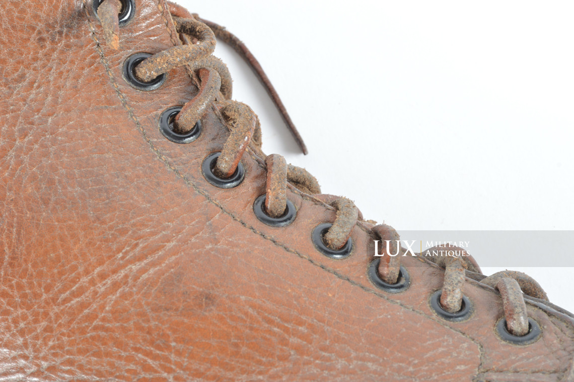 Late-war German low ankle combat boots, « 1944 » - photo 11