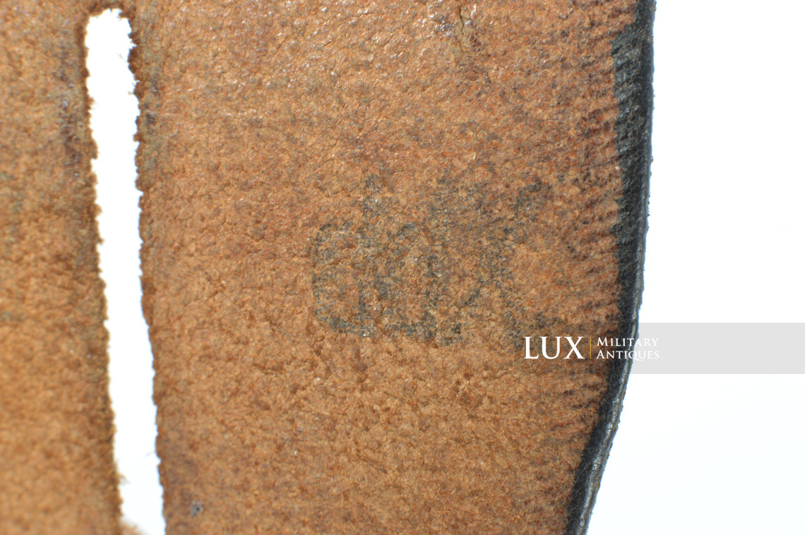 German binocular buttoning flap, « ddx 1942 » - photo 8