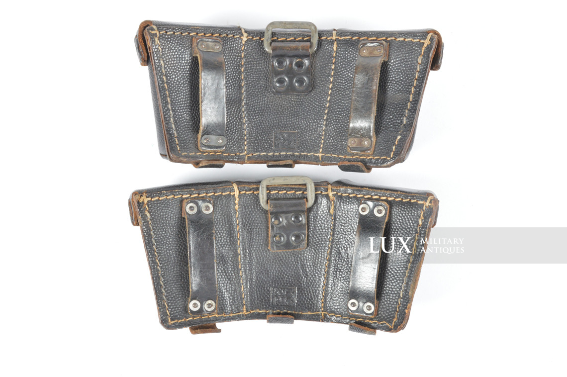 Matching pair of late war k98 ammunition pouches, « kvz 1944 » - photo 8