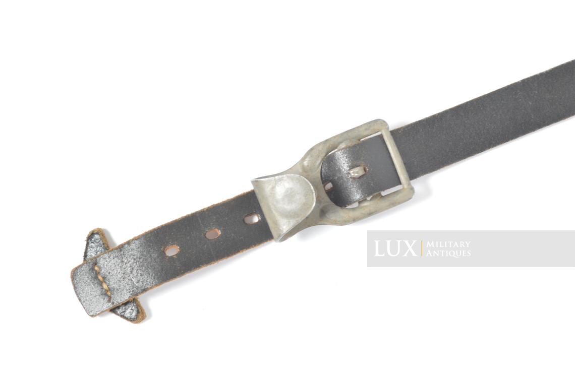 Late war German Heer / Luftwaffe light Y-straps, « 1943 » - photo 8