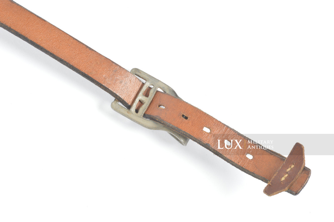 Late war German Heer / Luftwaffe light Y-straps, « 1943 » - photo 15