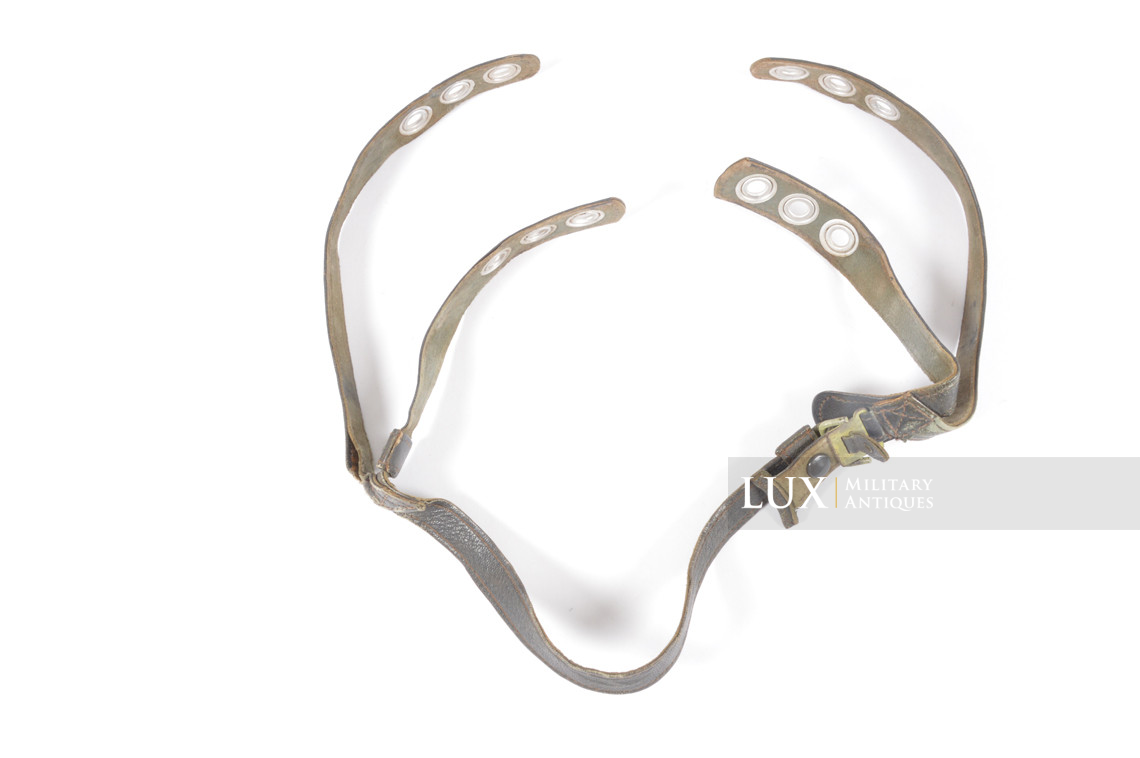 German M38 Fallschirmjäger/paratrooper helmet chinstraps - photo 4