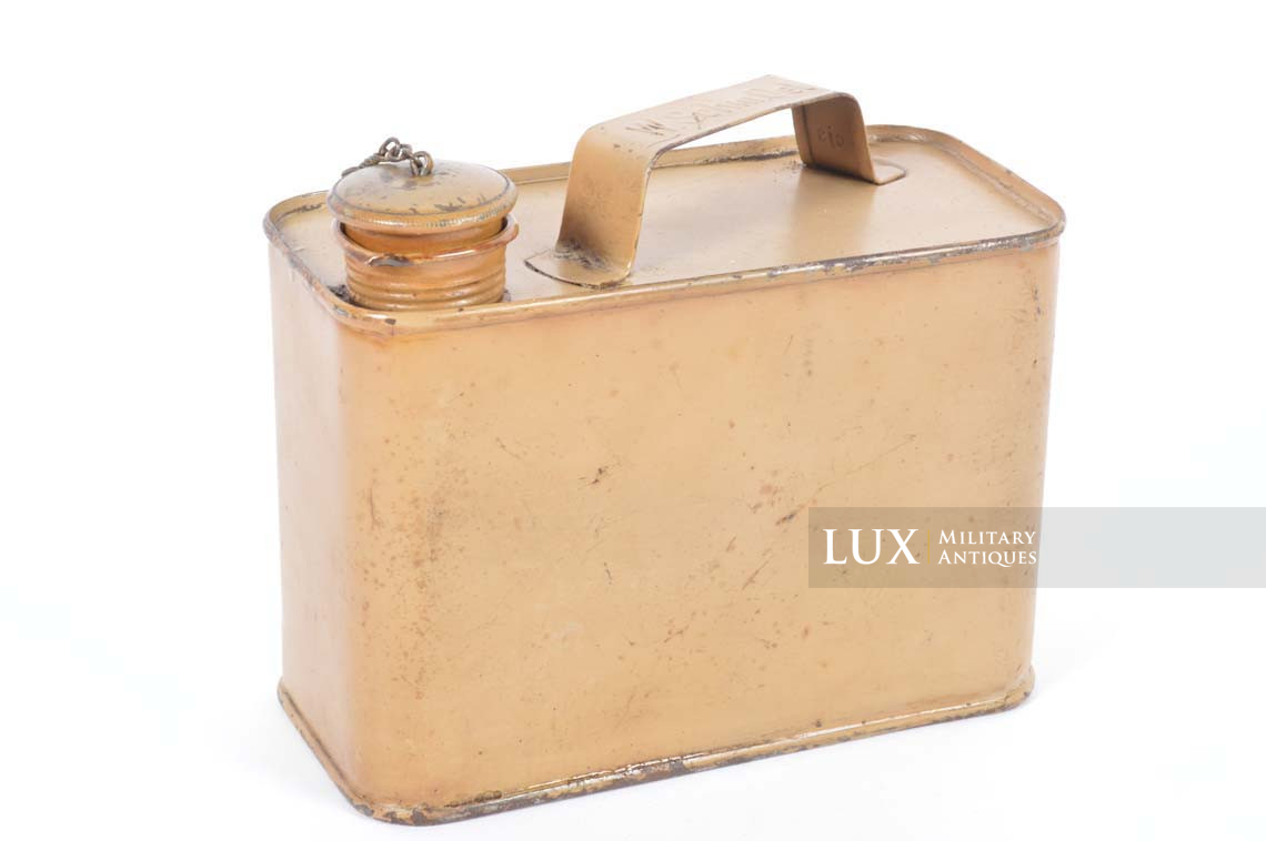 Late-war German MG34/42 lubrication oil container - photo 4