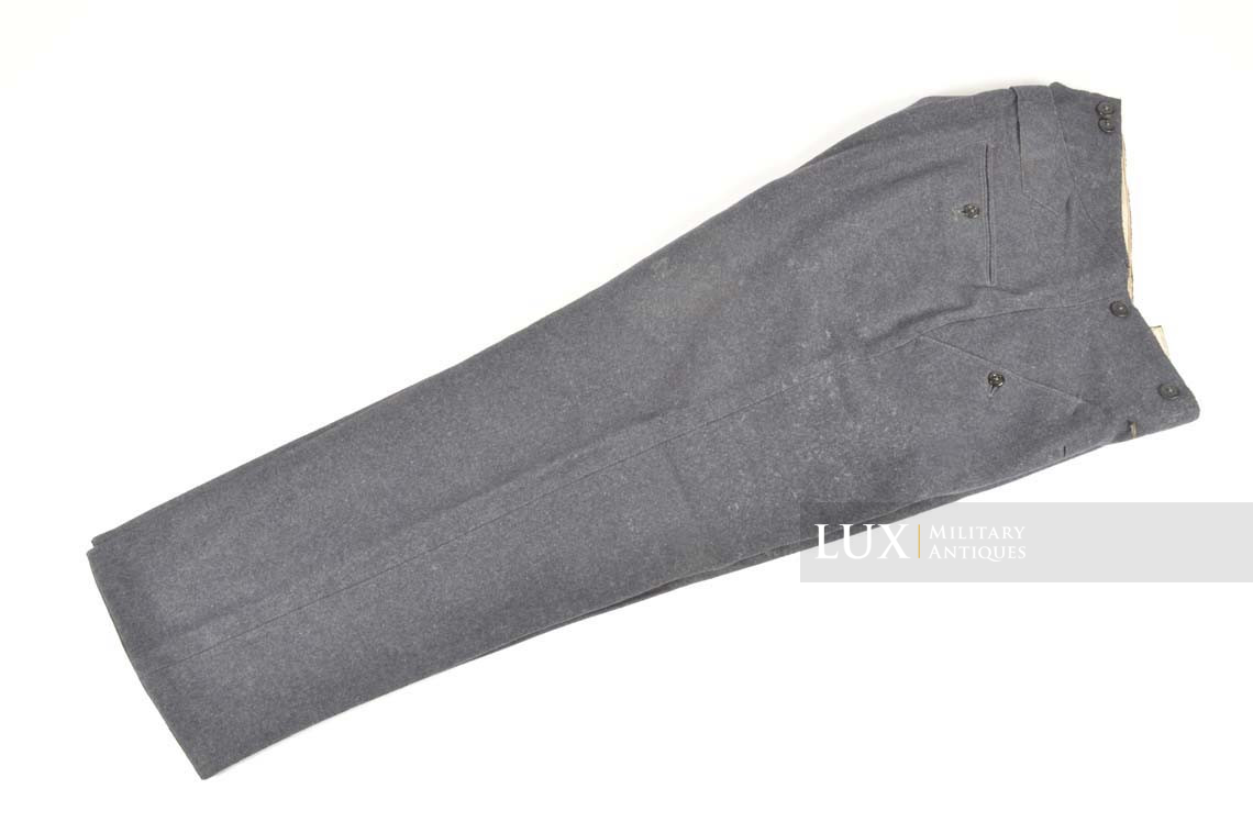 Pantalon M40 Luftwaffe fin de guerre, état neuf, « 1941 » - photo 12