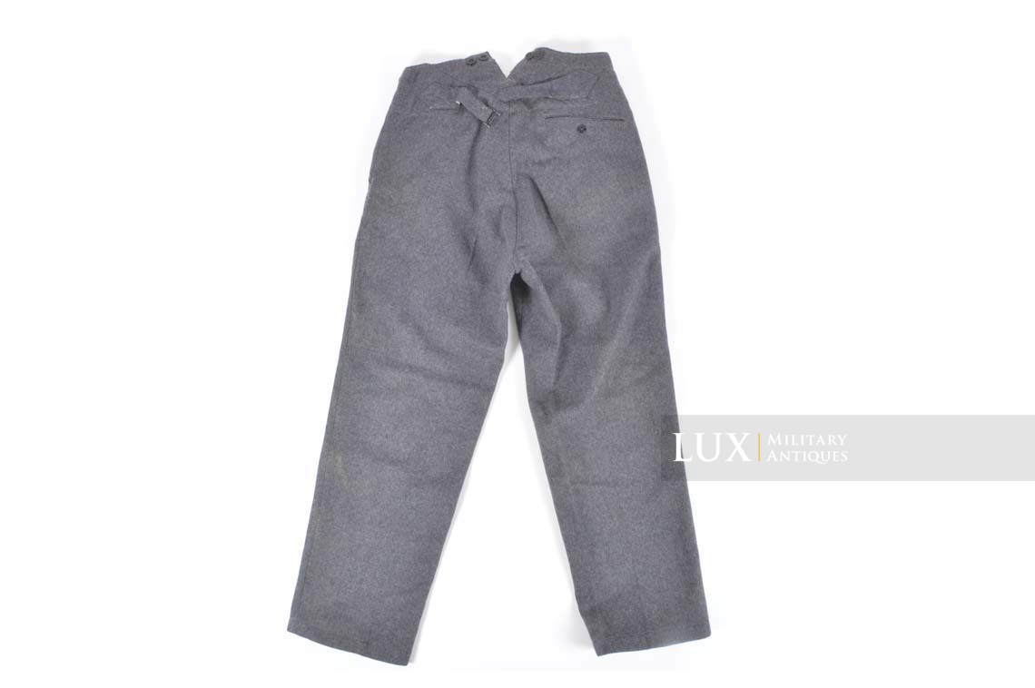 Pantalon M40 Luftwaffe fin de guerre, état neuf, « RBNr » - photo 22