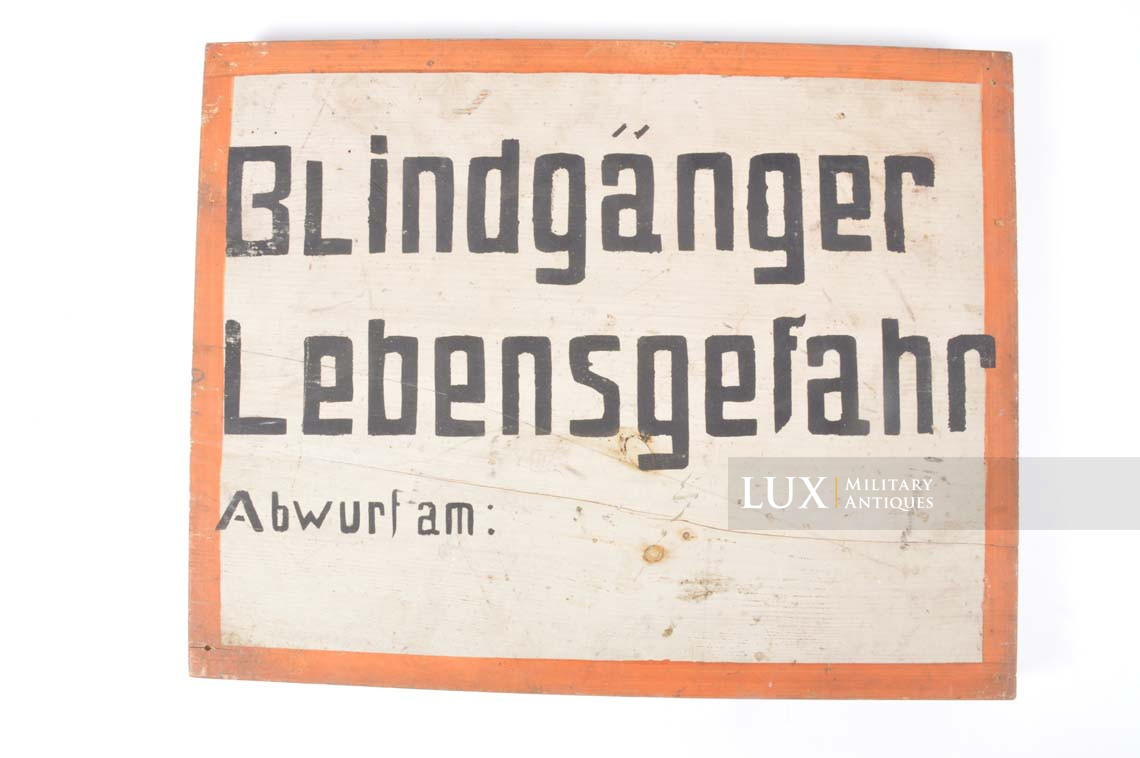 German explosive danger caution sign, « Blindgänger Lebensgefahr » - photo 4