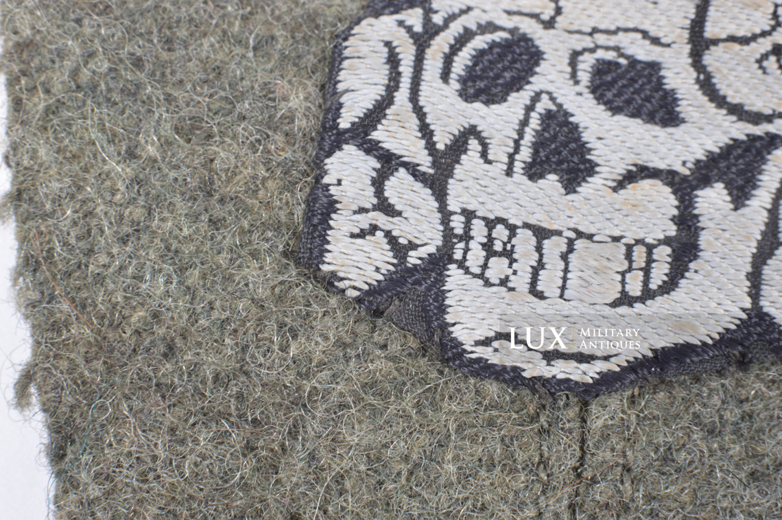 Tête de mort Waffen-SS coupée d’une casquette M43, « GI’s Souvenir » - photo 7