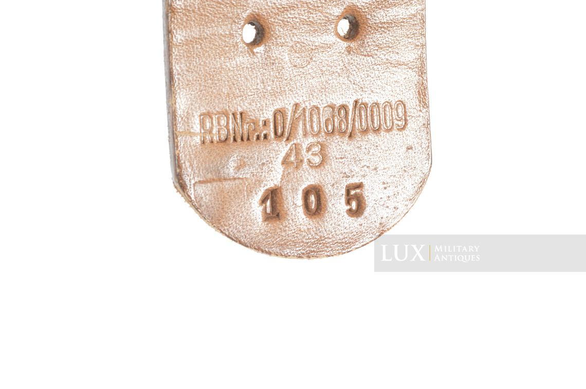 Unissued German late-war leather belt, « RBNr - 1943 » - photo 11