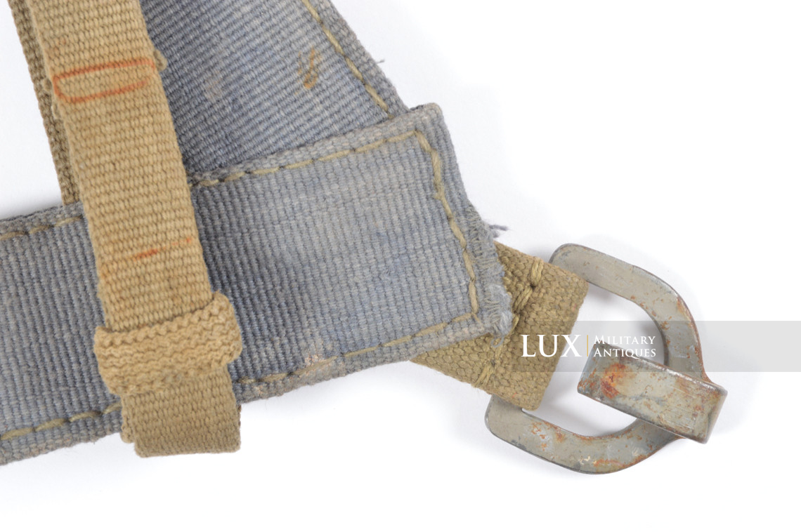 Rare paquetage d'assaut Luftwaffe tropical en web bleu, « Sturmgepack » - photo 8