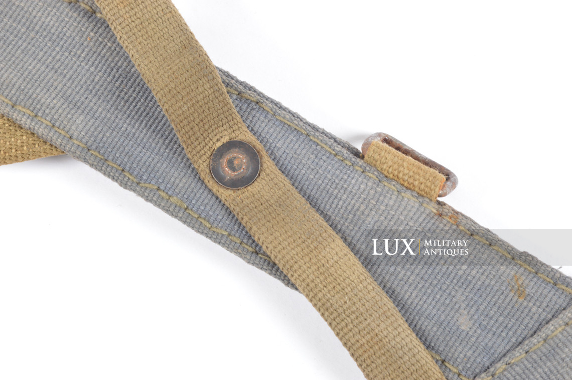 Rare paquetage d'assaut Luftwaffe tropical en web bleu, « Sturmgepack » - photo 18