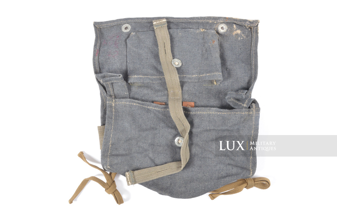 German Luftwaffe Tropical A-frame bag - Lux Military Antiques - photo 11