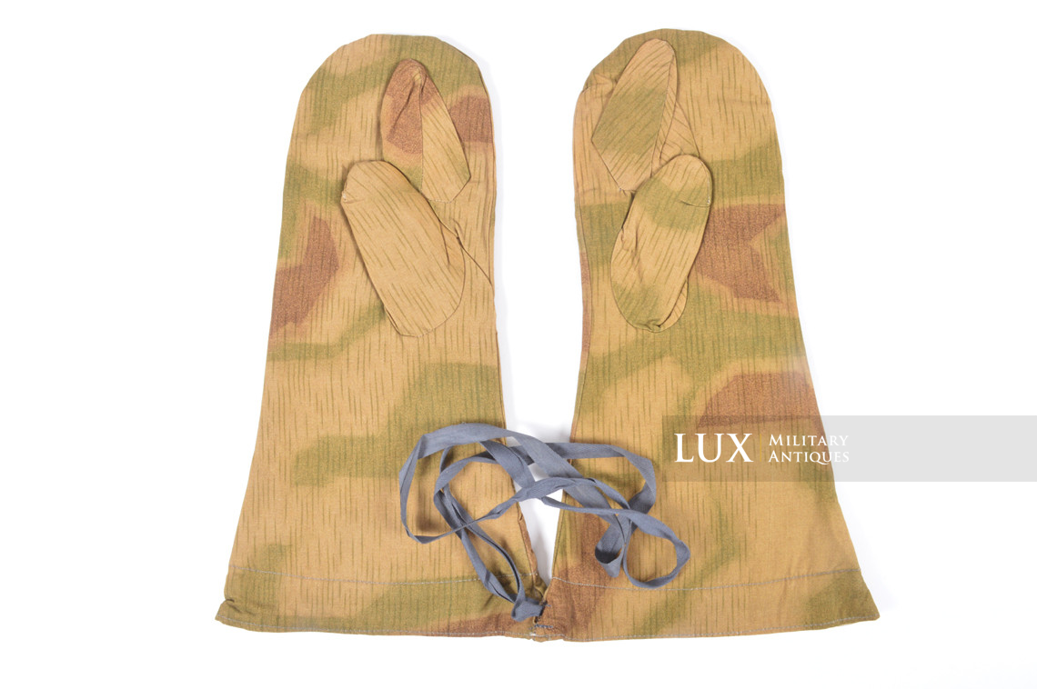 Unissued German Heer / Luftwaffe tan / water pattern reversible to white winter camouflage gloves, « RBNr » - photo 8