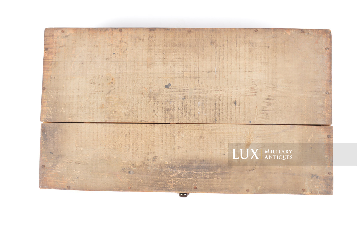 German armored vehicles tool box - photo 11