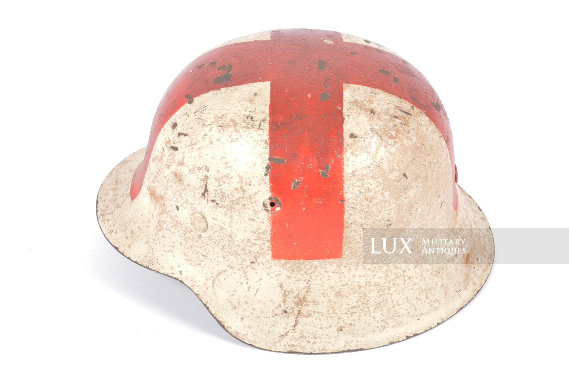 Rare M42 Heer combat medics helmet, « NS62 » - photo 4