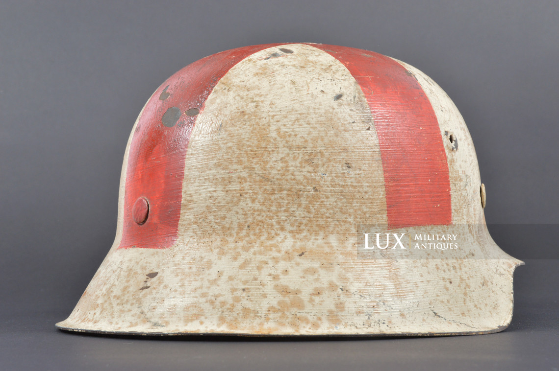 Rare M42 Heer combat medics helmet, « NS62 » - photo 12