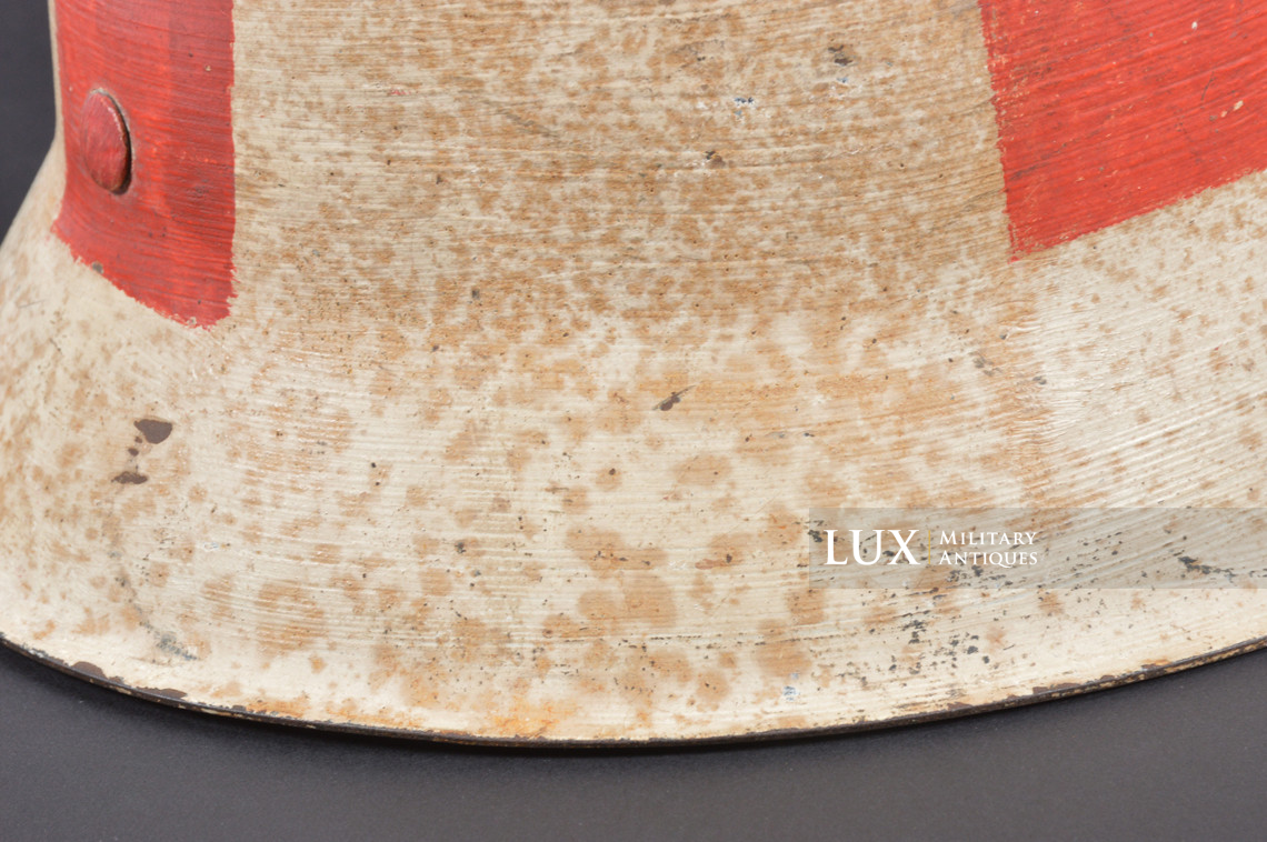 Rare M42 Heer combat medics helmet, « NS62 » - photo 30