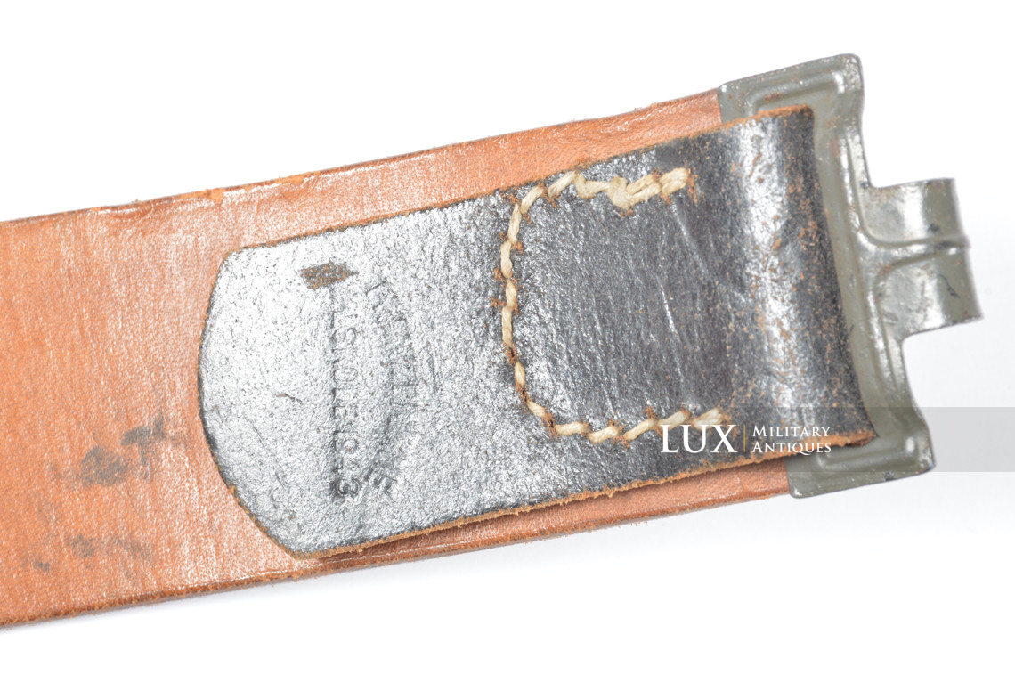 Late-war Heer / Waffen-SS leather belt, « FRANZ BREHME 1943 » - photo 8