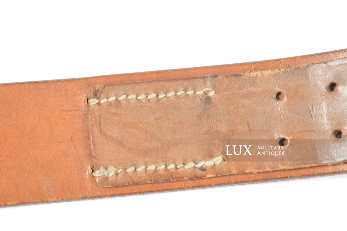 Late-war Heer / Waffen-SS leather belt, « FRANZ BREHME 1943 » - photo 12