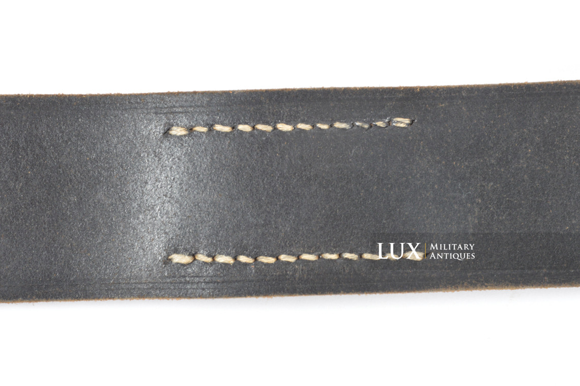 Mid-war German Luftwaffe combat service leather belt - photo 13