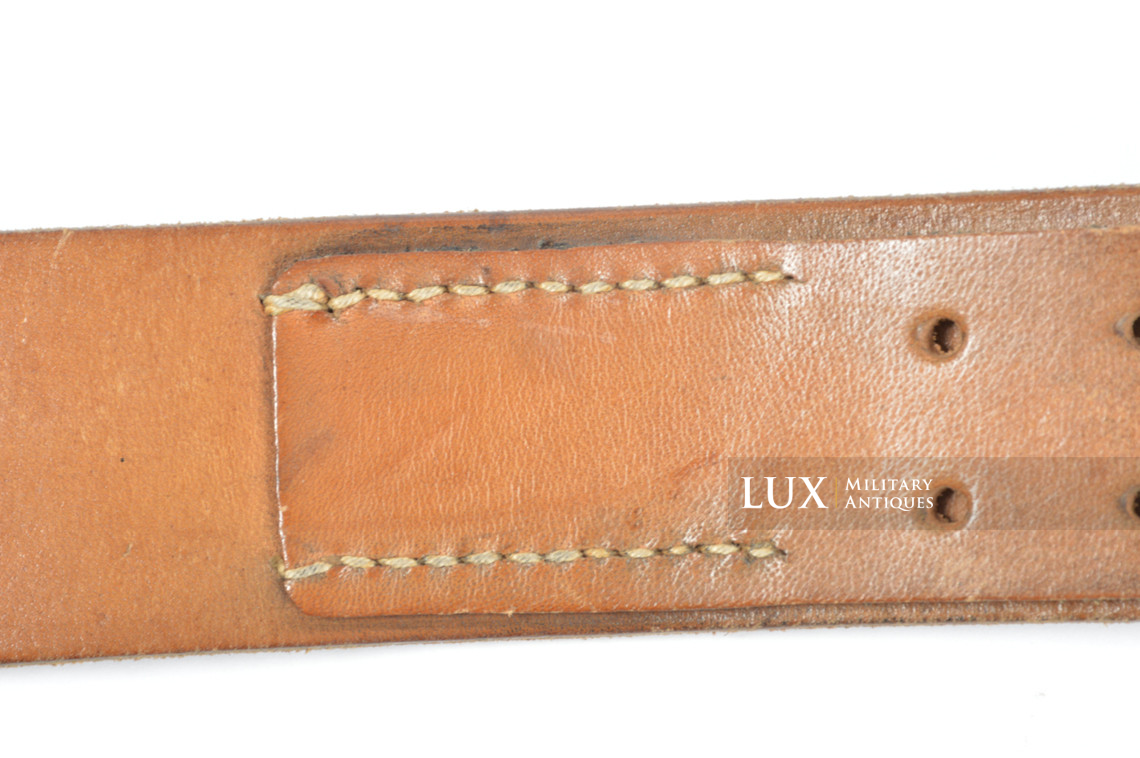 Mid-war German Luftwaffe combat service leather belt - photo 15