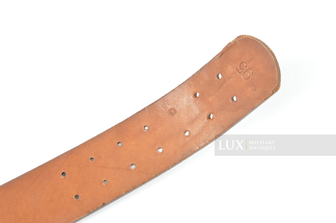 Cuir de ceinturon fin de guerre, RBNr « 0/0676/0039 » - photo 12