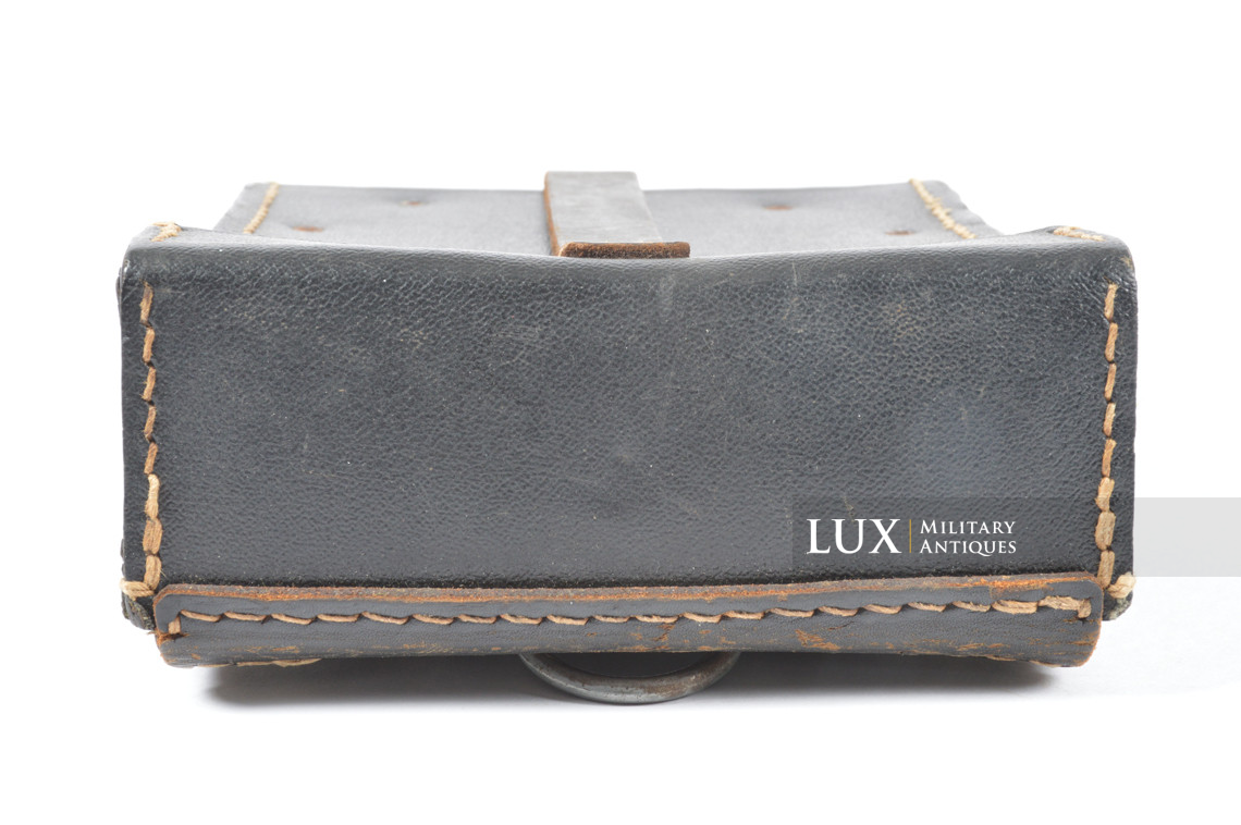 Trousse d'entretien MG34/42 fin de guerre en carton pressé noir & jaune sable, « oaz4 » - photo 11