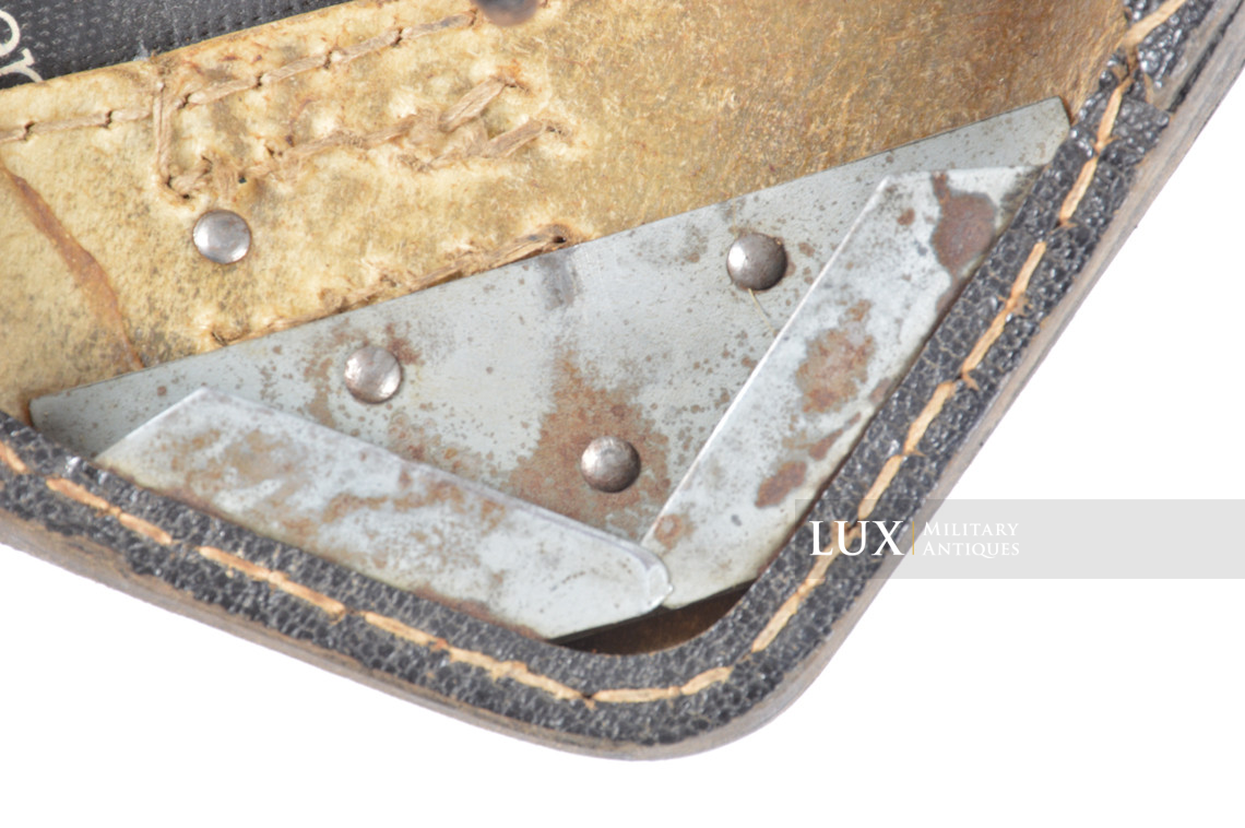 Unissued German folding shovel carrying case, « gxc43 » - photo 10