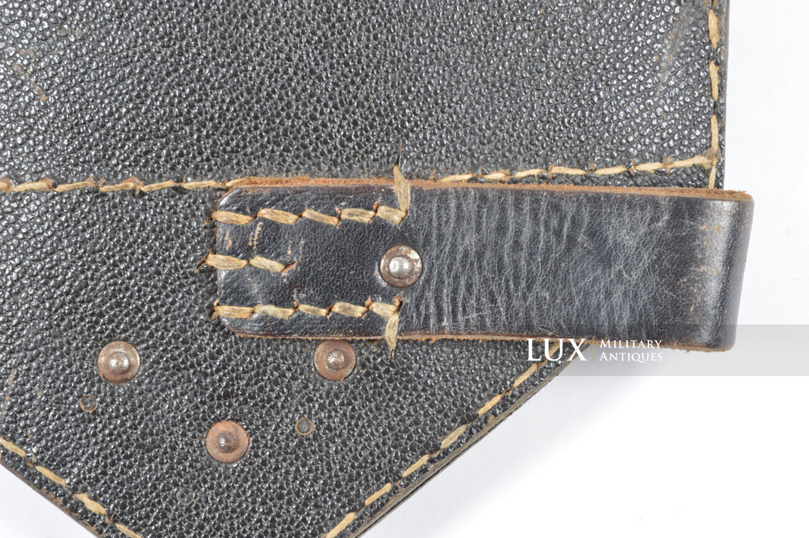 Unissued German folding shovel carrying case, « gxc43 » - photo 12