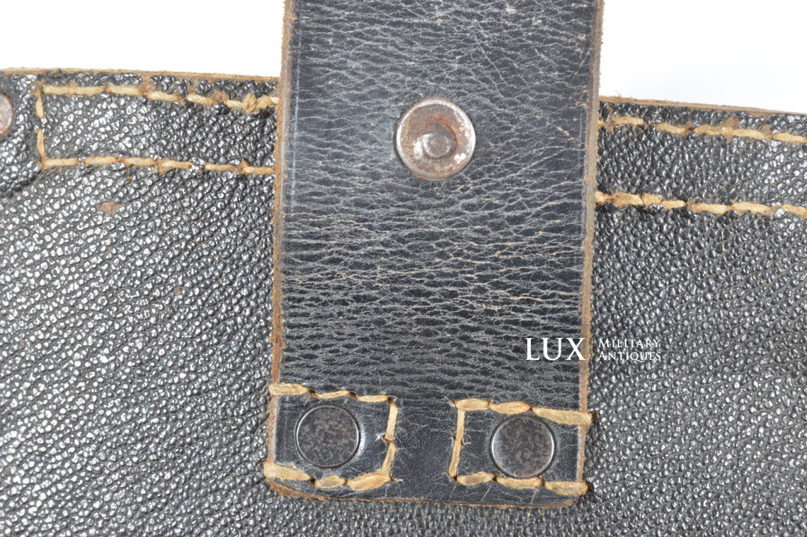 Unissued German folding shovel carrying case, « gxc43 » - photo 13