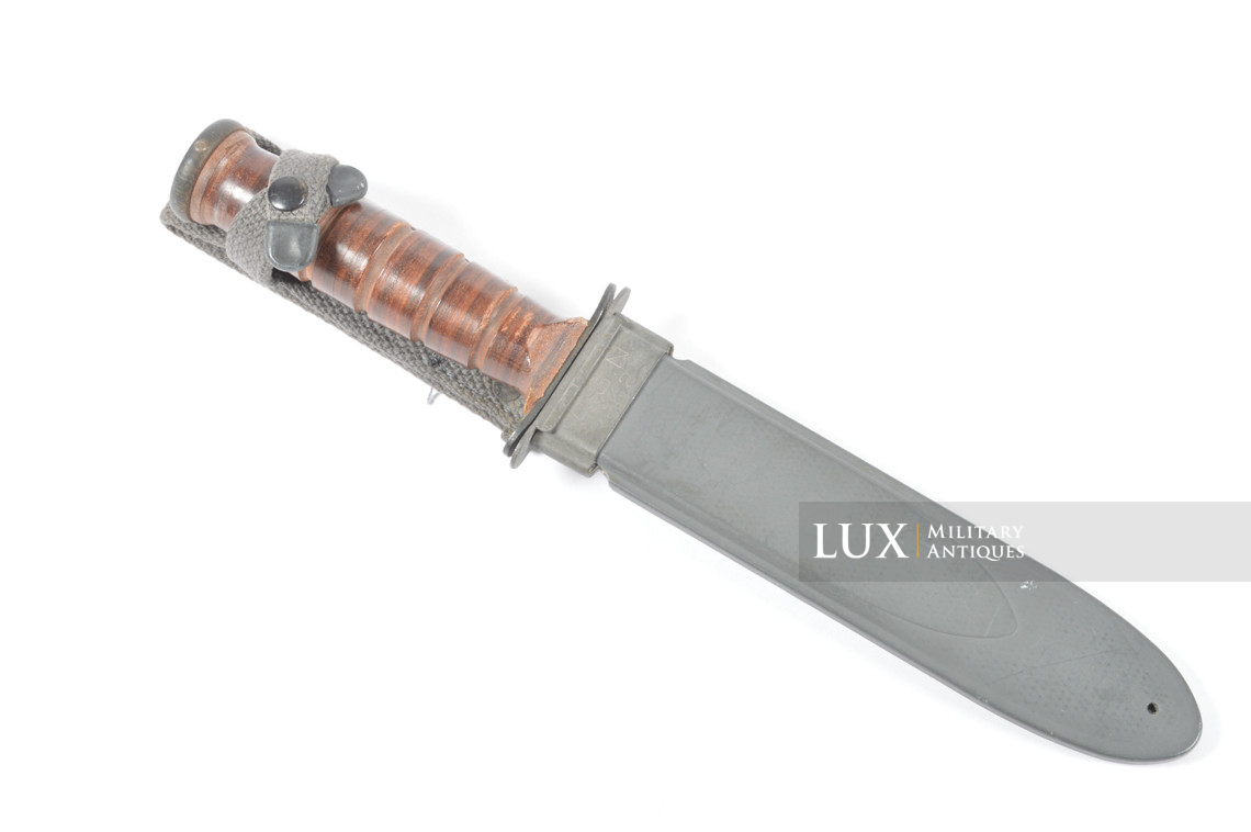 Unissued US Navy MK2 combat knife, « Camillus » - photo 7