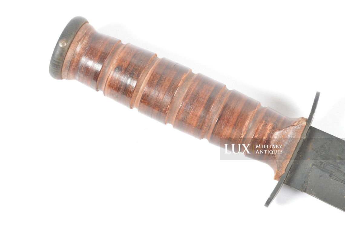 Unissued US Navy MK2 combat knife, « Camillus » - photo 10