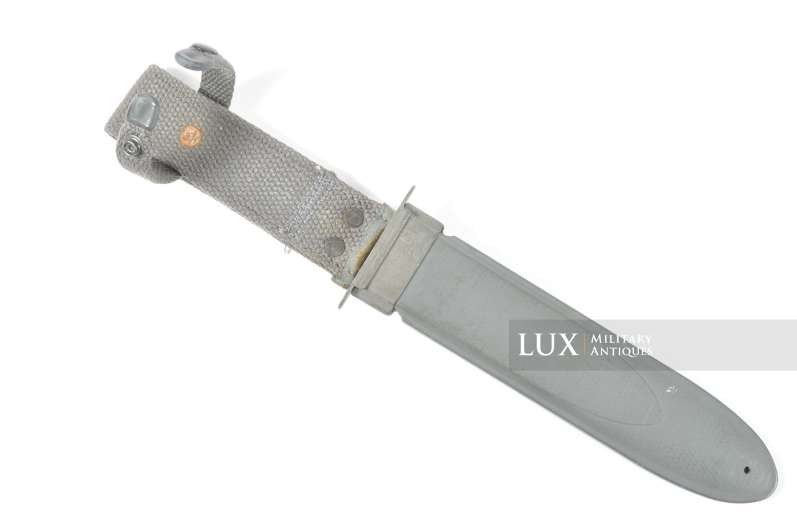 Unissued US Navy MK2 combat knife, « Camillus » - photo 17