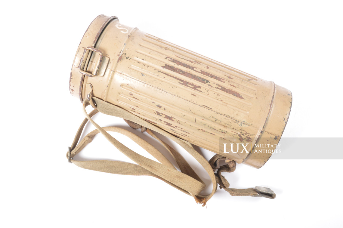 German tan camouflage gas mask canister set, named - photo 11