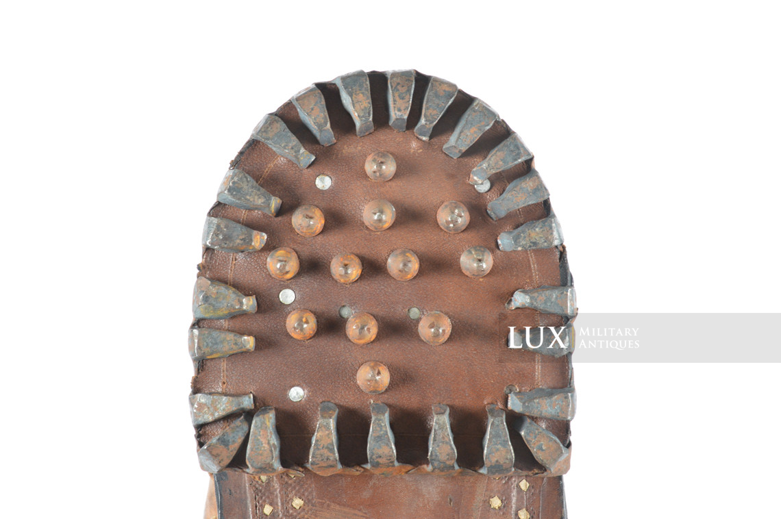Unissued German mountain trooper's ankle boots, « Gebirgsjäger » - photo 17