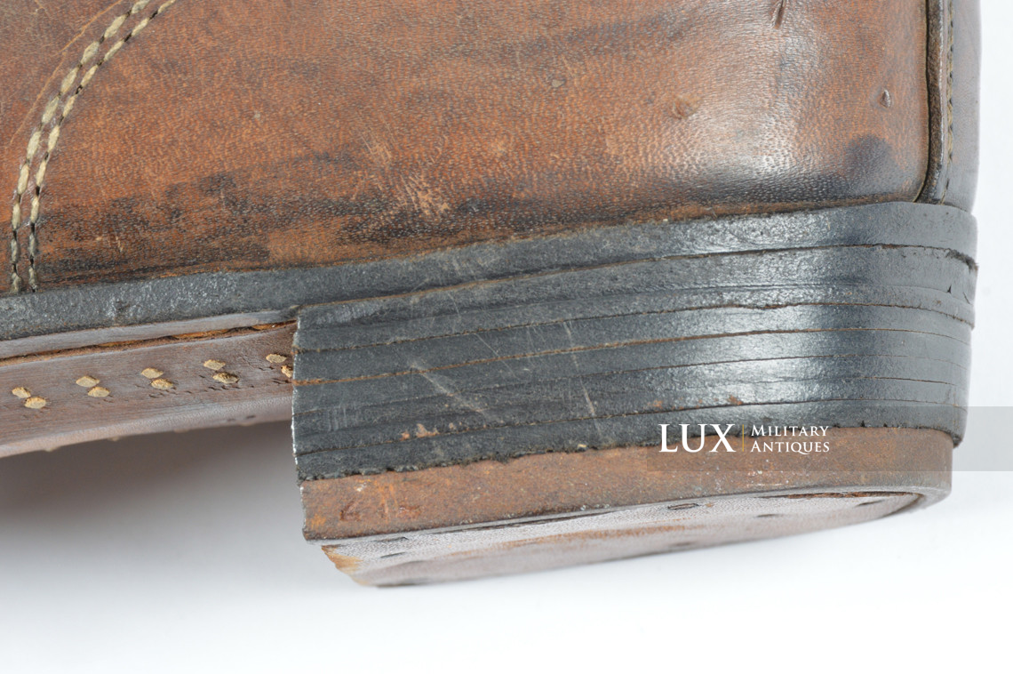 Early-war German low ankle combat boots, « Hoffmann 1941 » - photo 24