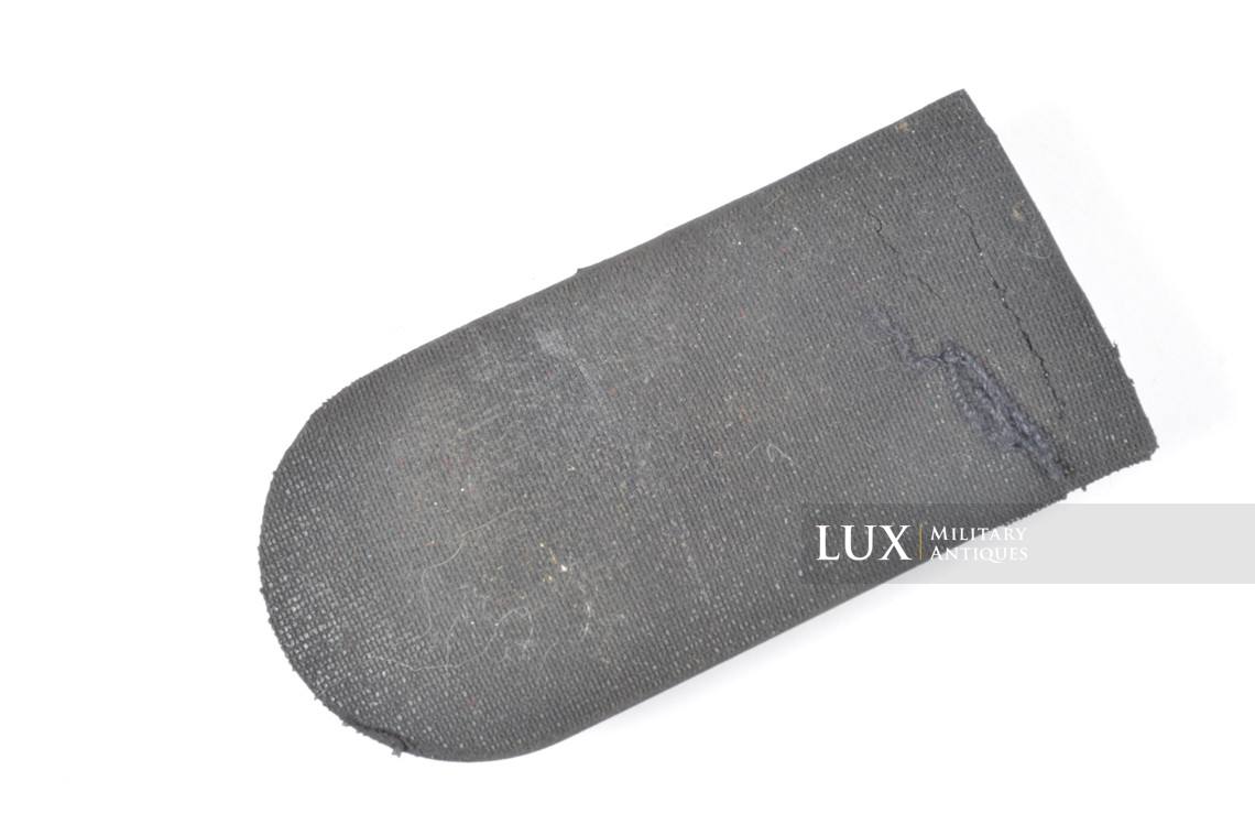 German paratrooper gas mask bag rubber plug - photo 7