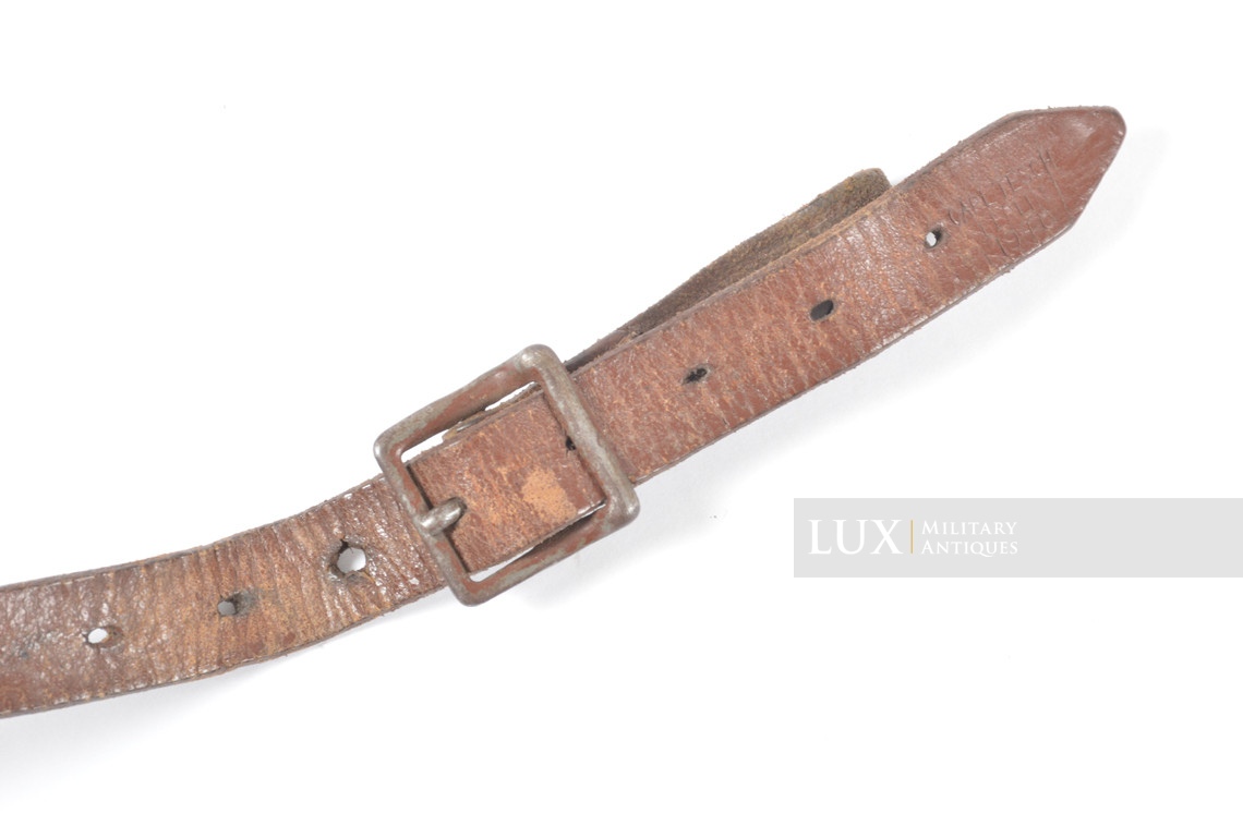 German helmet chinstrap, « Carl Tesch Berlin 1940 » - photo 7