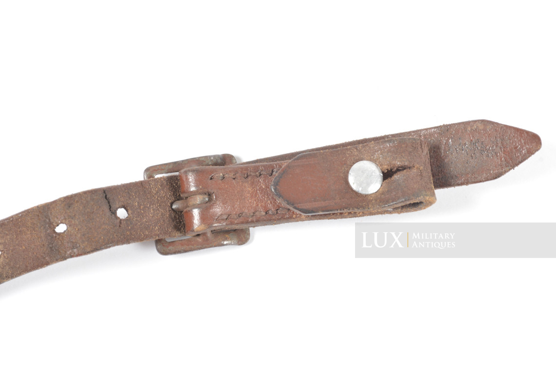 German helmet chinstrap, « Carl Tesch Berlin 1940 » - photo 8